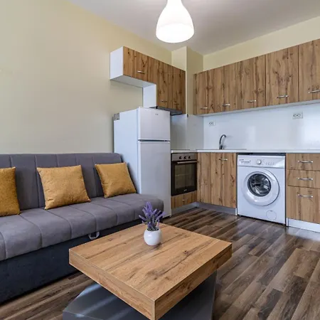 Apartamento Ishirkov